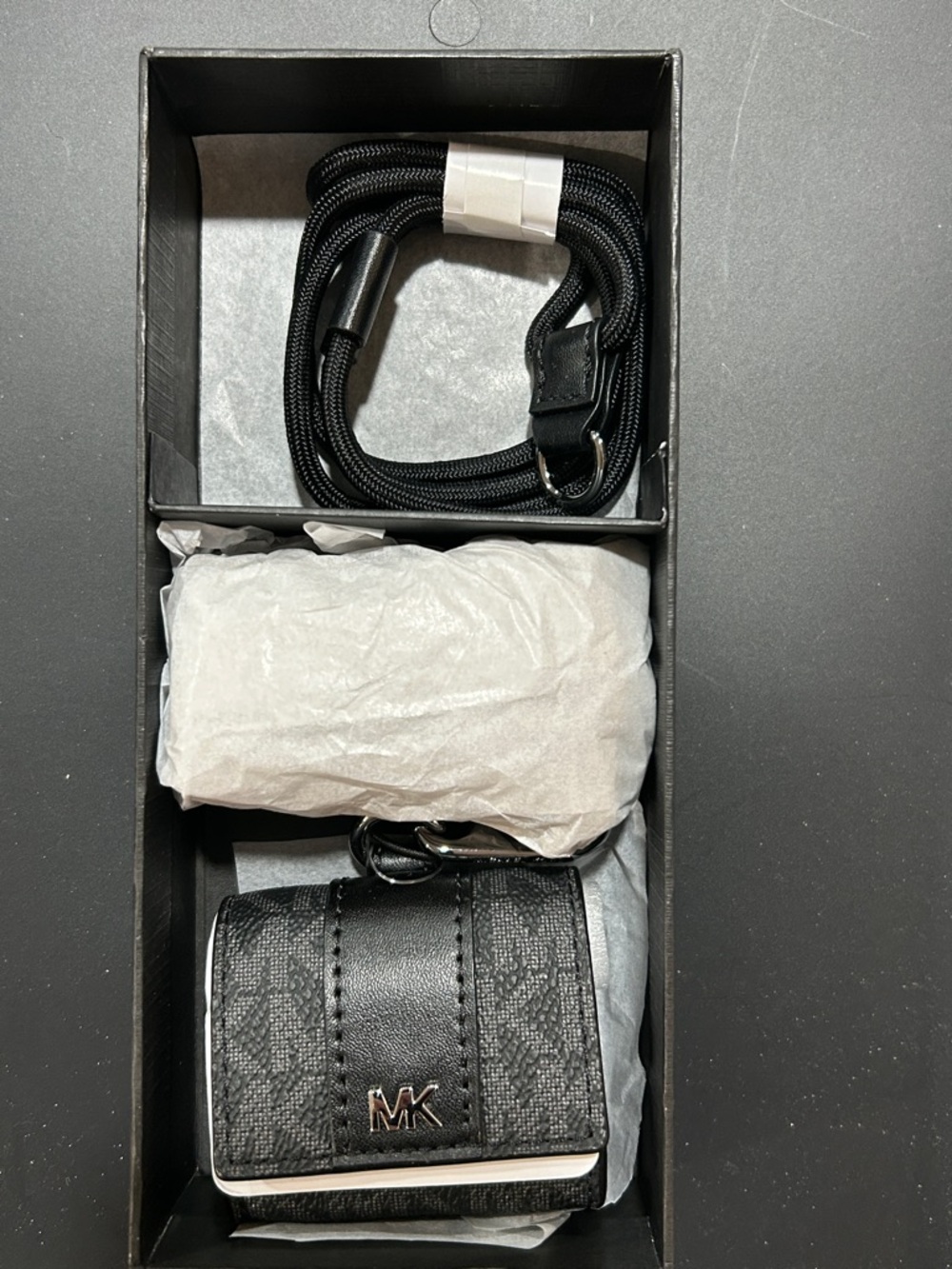 Michael Kors AirPod Pro Case w/Lanyard - Picture 2 of 3
